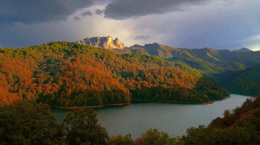 The Azure Waters of Goygol
