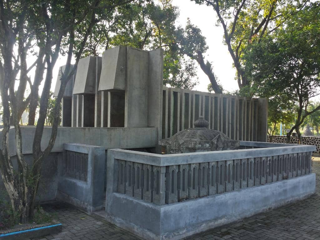 Playground Adventures