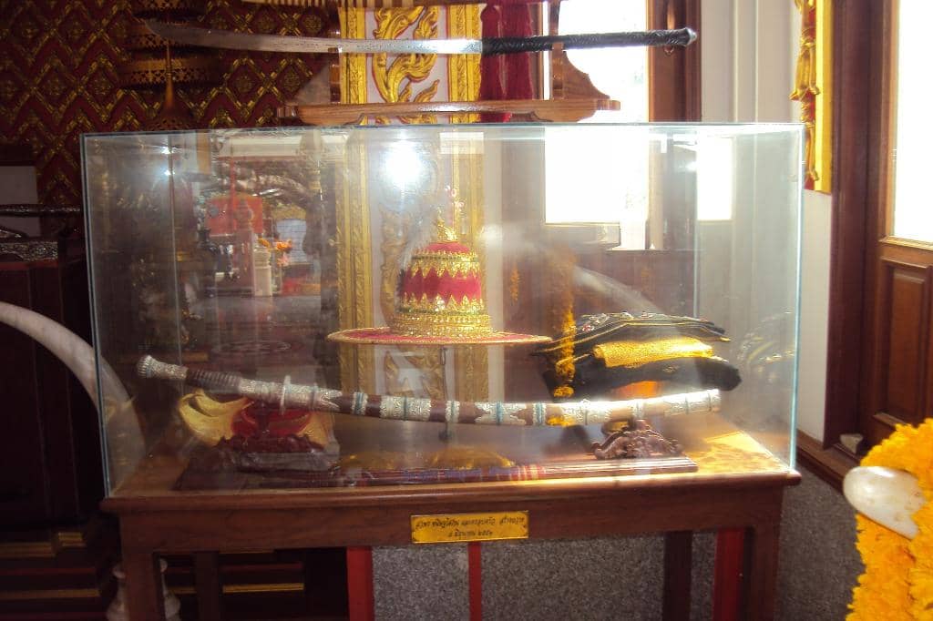 The Ancient Satue Tree