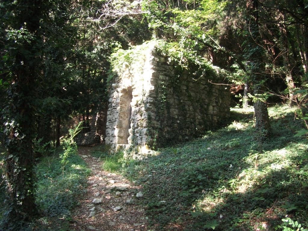 The Enchanting Castle Gardens