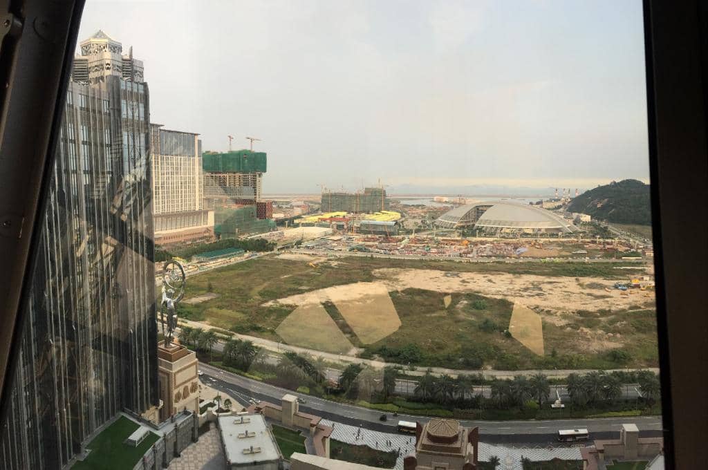 Golden Reel Ferris Wheel
