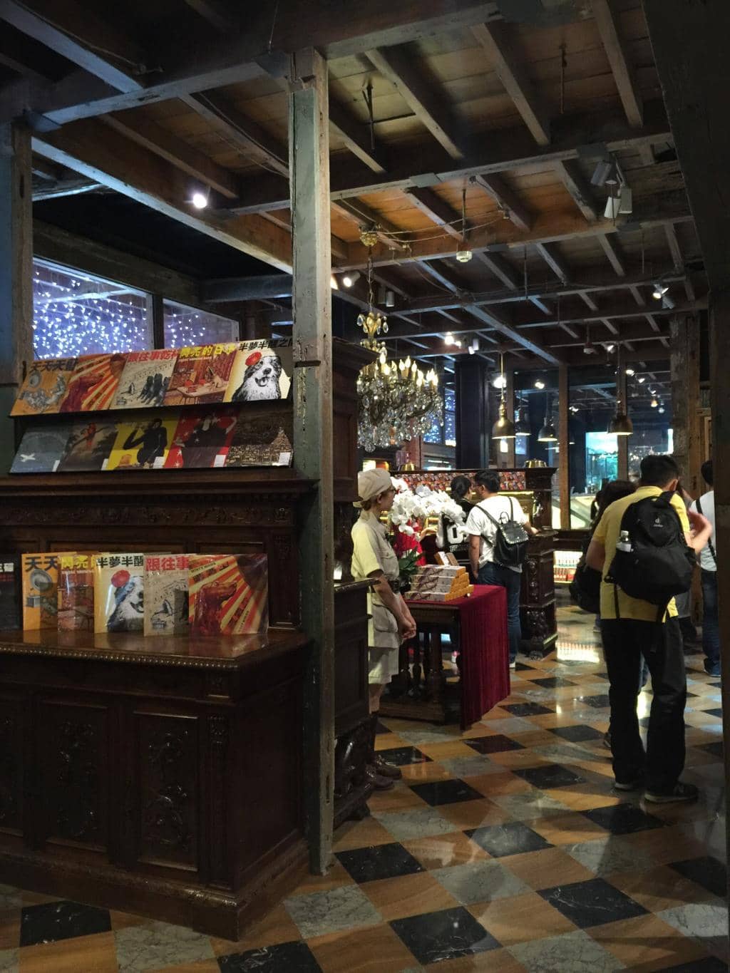 Artisanal Ice Cream Creations