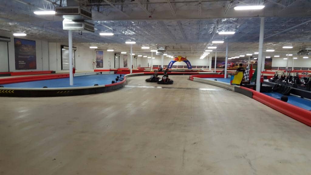 Arcade & VR Arena
