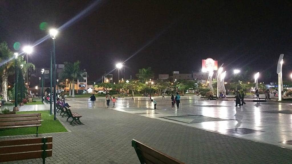 Local Restaurants and Shops