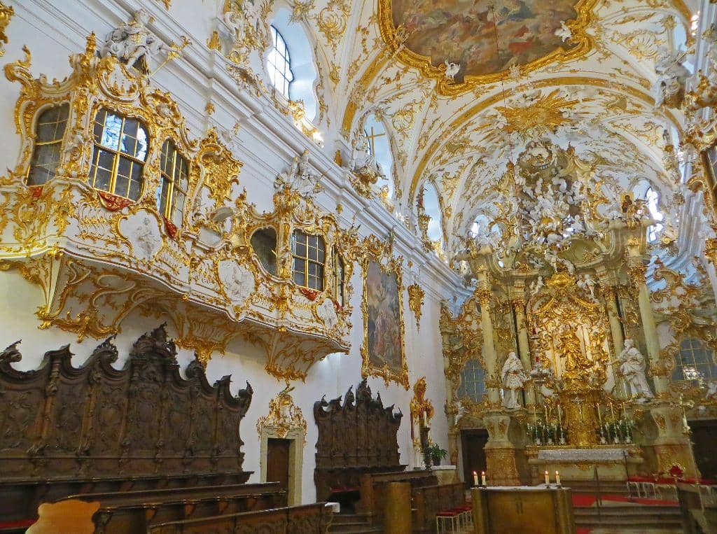 Side Chapel Artistry