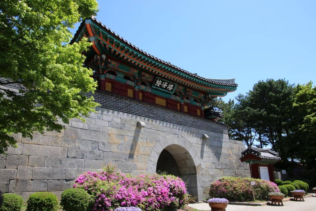 Sinmisunsaengchong Tomb