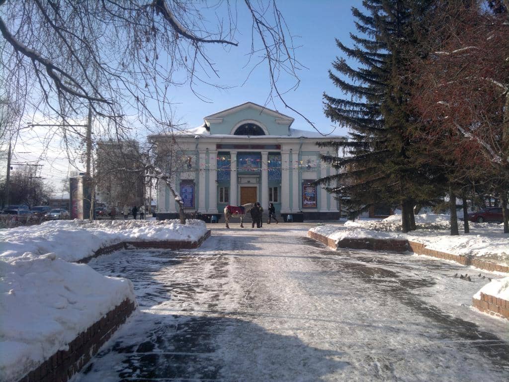 Santa Claus and Snow Maiden