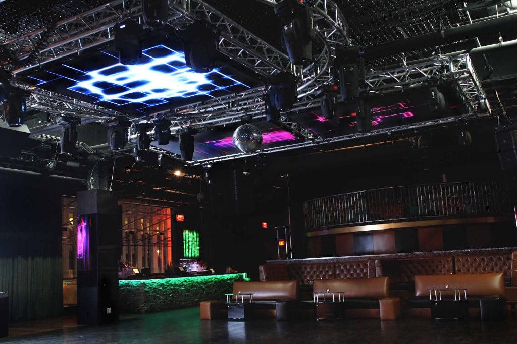 Top-Tier DJ Performances