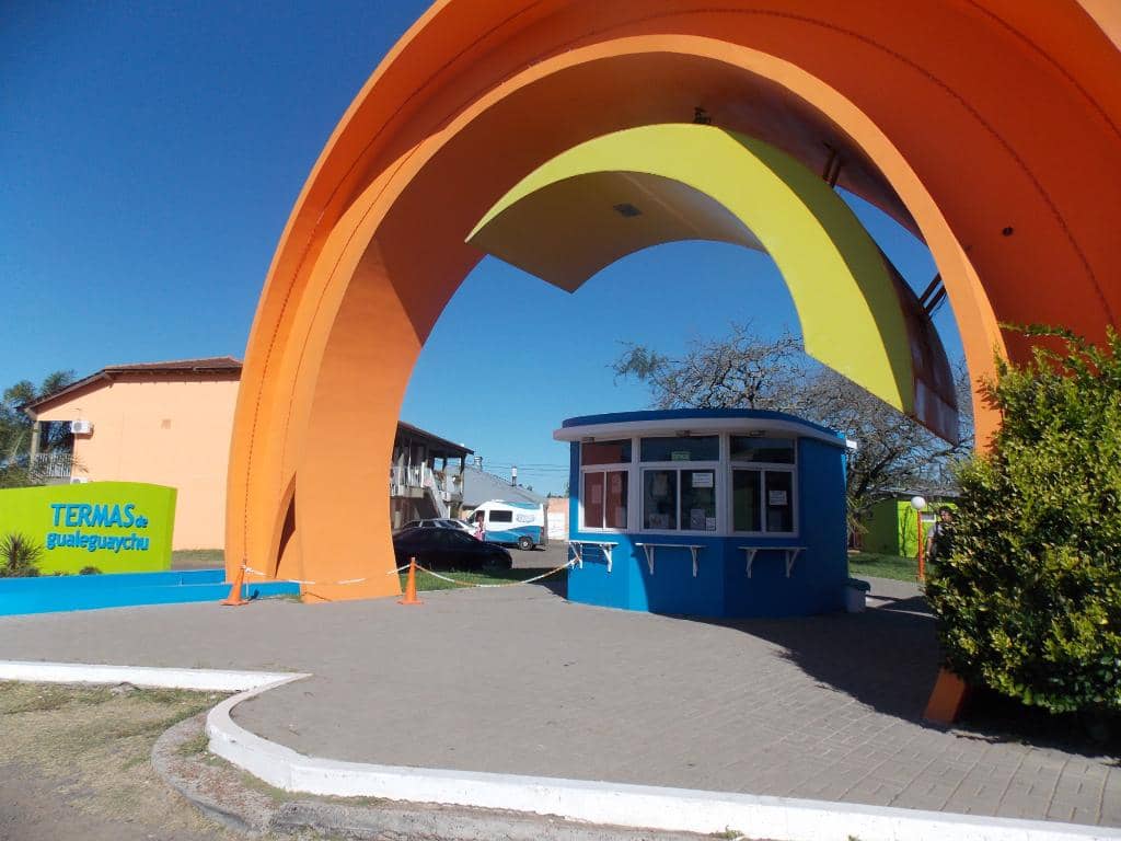 Lush Gardens & Nature Reserve