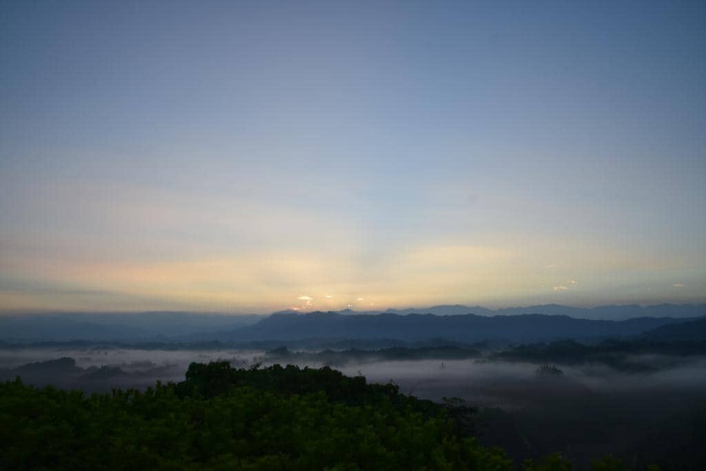 Misty Mountain Vistas