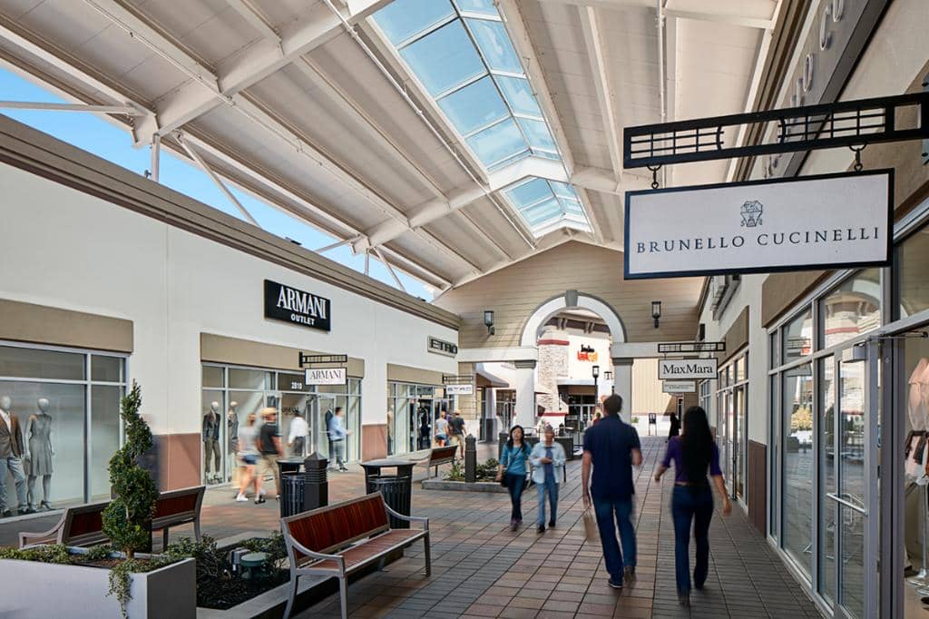 Extensive Store Selection