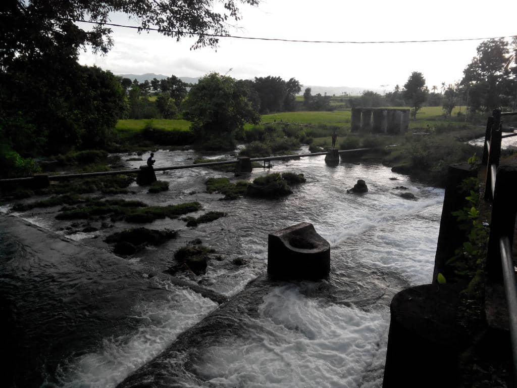 Waikelo Sawah Waterfall