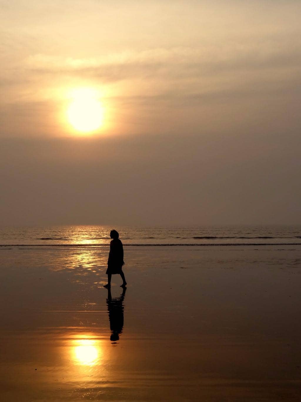 Expansive Sandy Shores