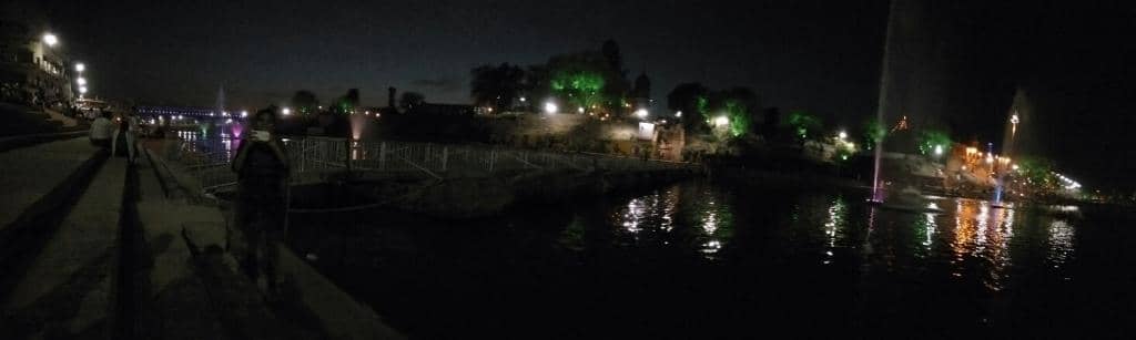 Shipra River Banks