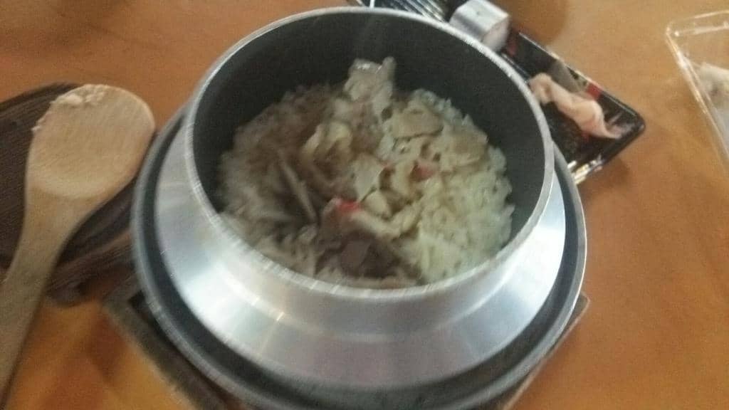 Kamameshi (Claypot Rice)