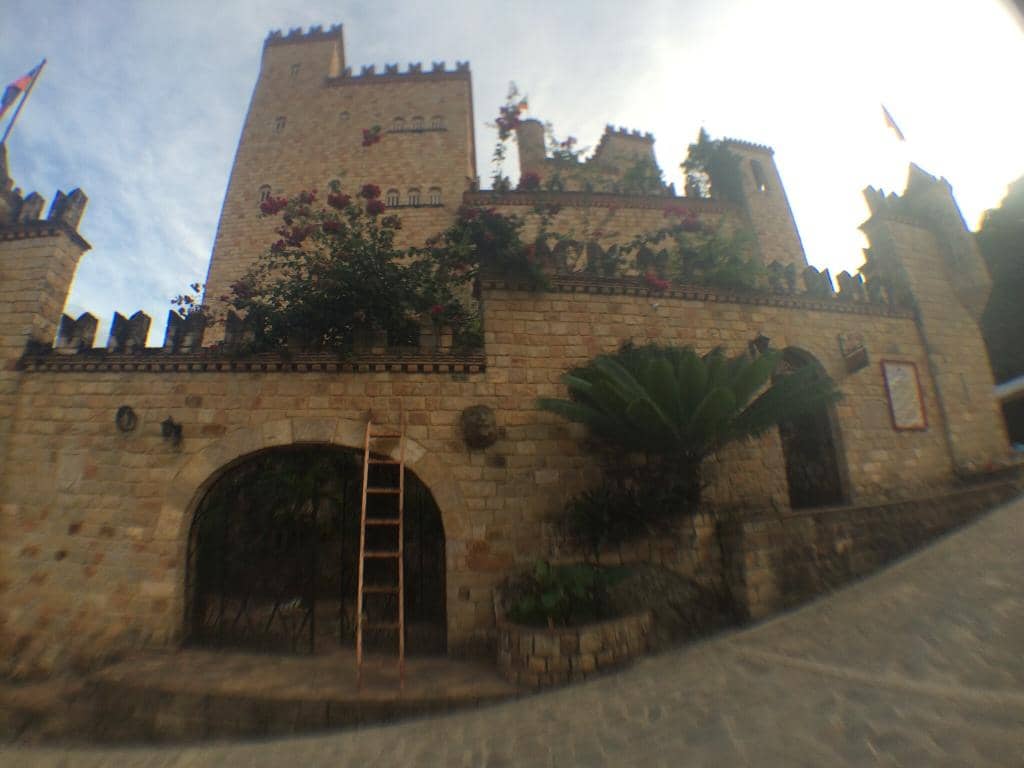 Lamas Town Exploration