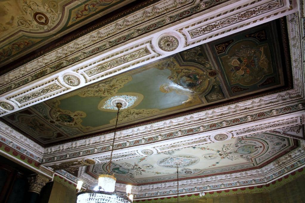 Kostaki Mansion Architecture