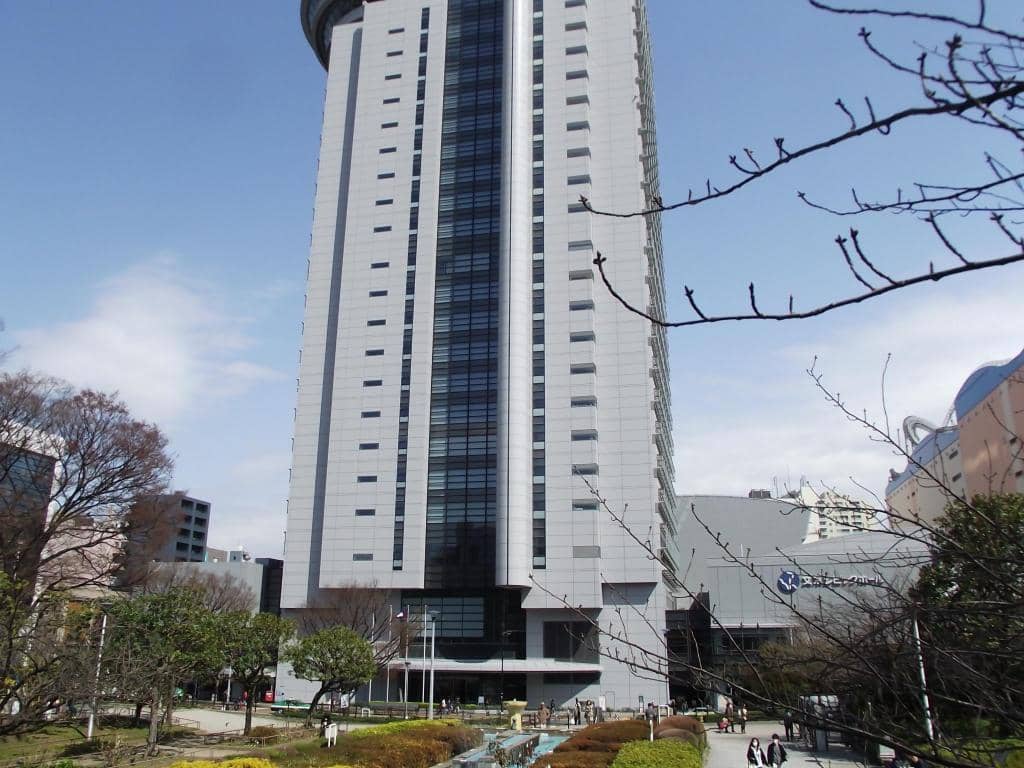 Vertical photo