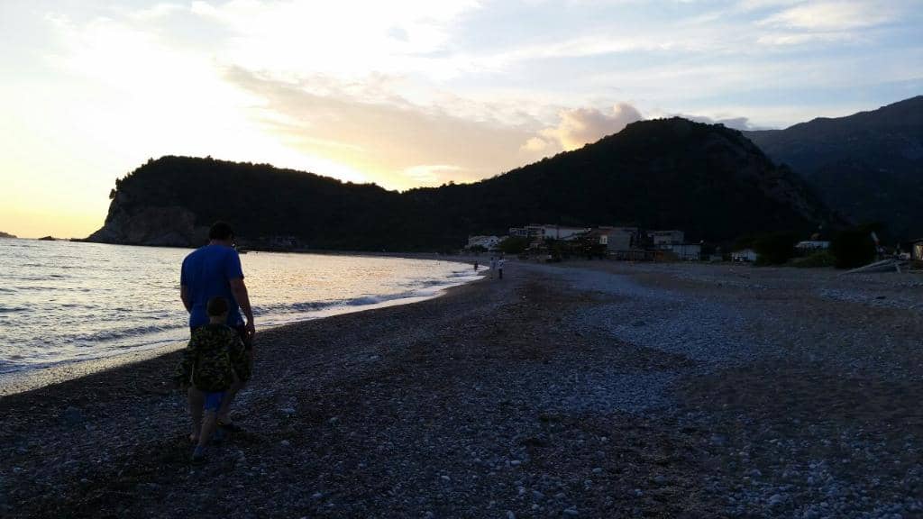 Secluded Left-Side Serenity