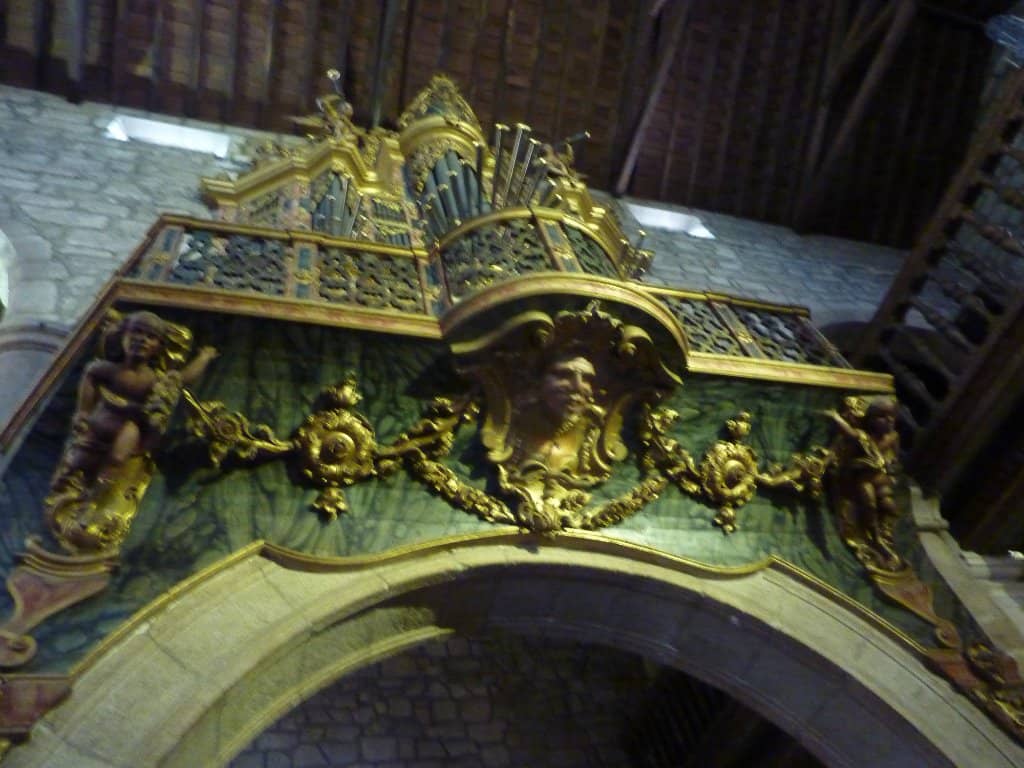 Vertical photo