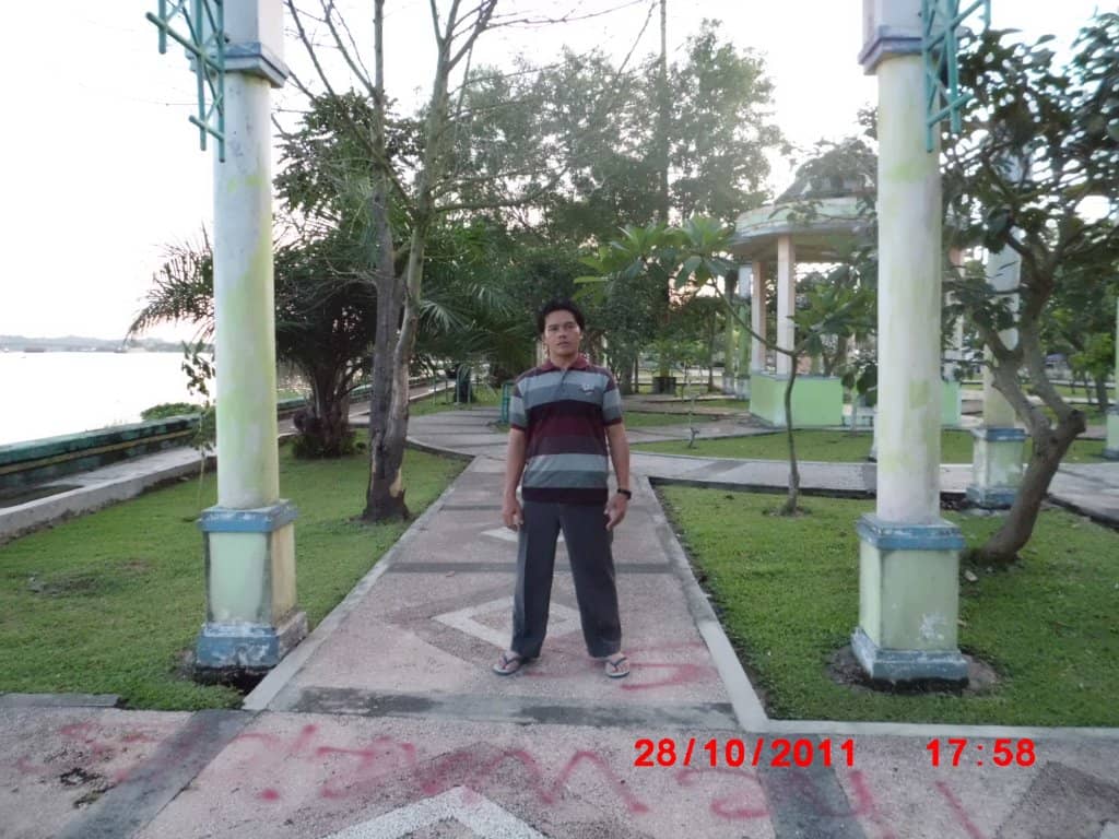 Vertical photo