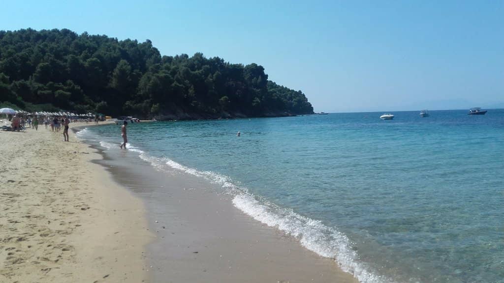 Rada Taverna Beachfront Dining