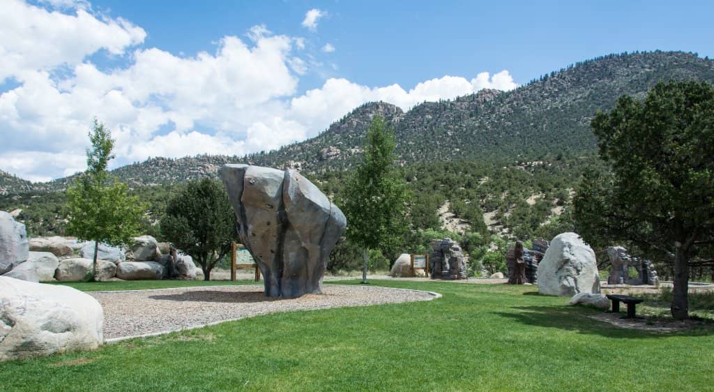 The Lion's Paw Entrance