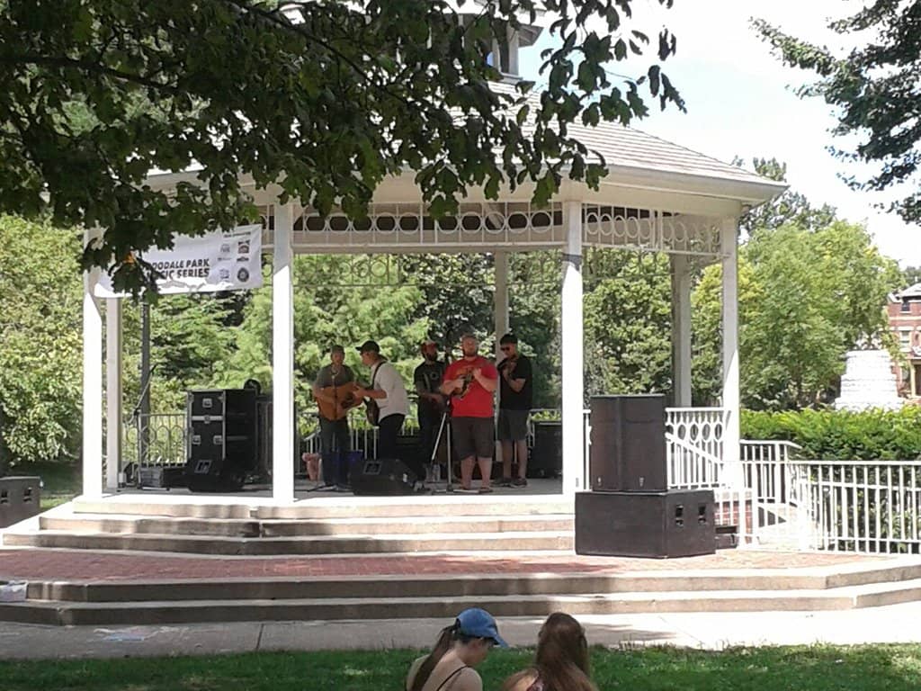 Ferndale's Fairytale Setting