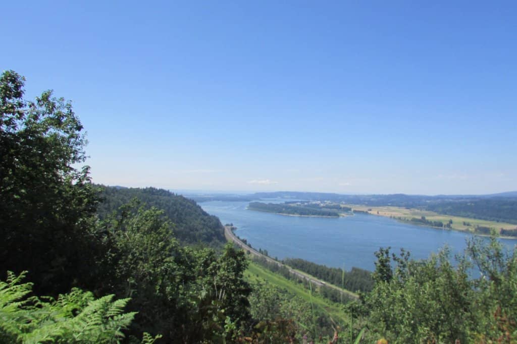 Multnomah Falls Lodge