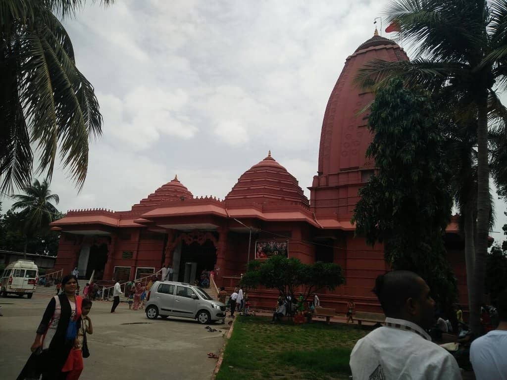 Peaceful Aarti Ceremony