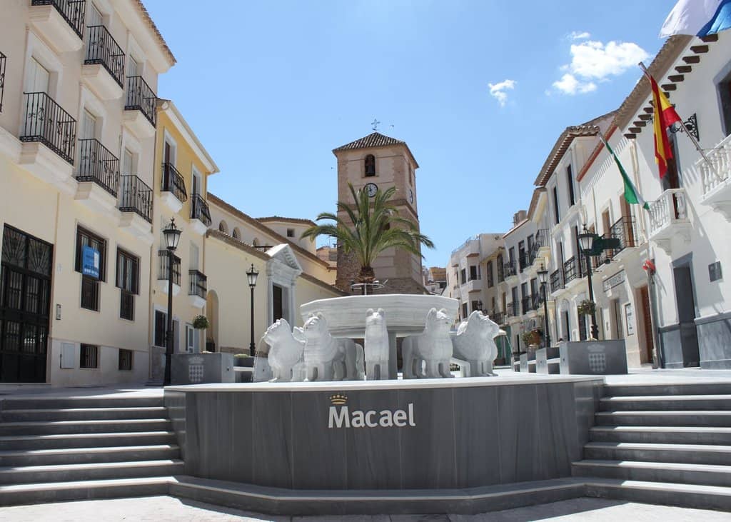 Macael's White Marble Replica