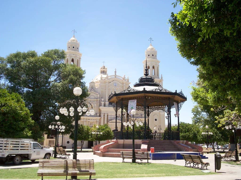 Plaza del Sol