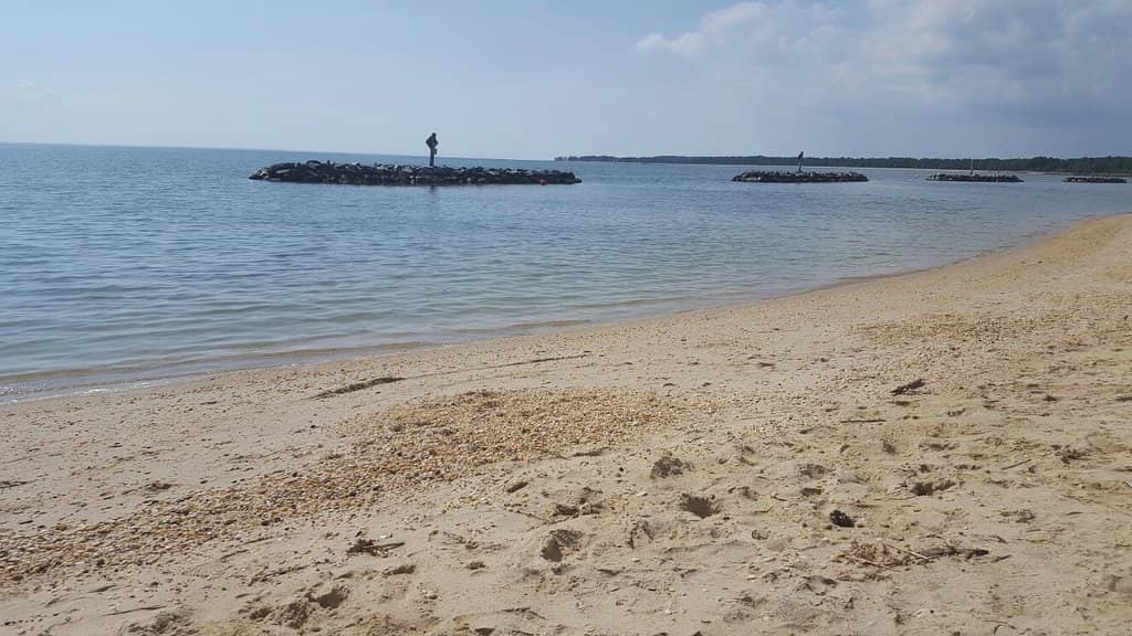 Sandy Beach & Bay Access