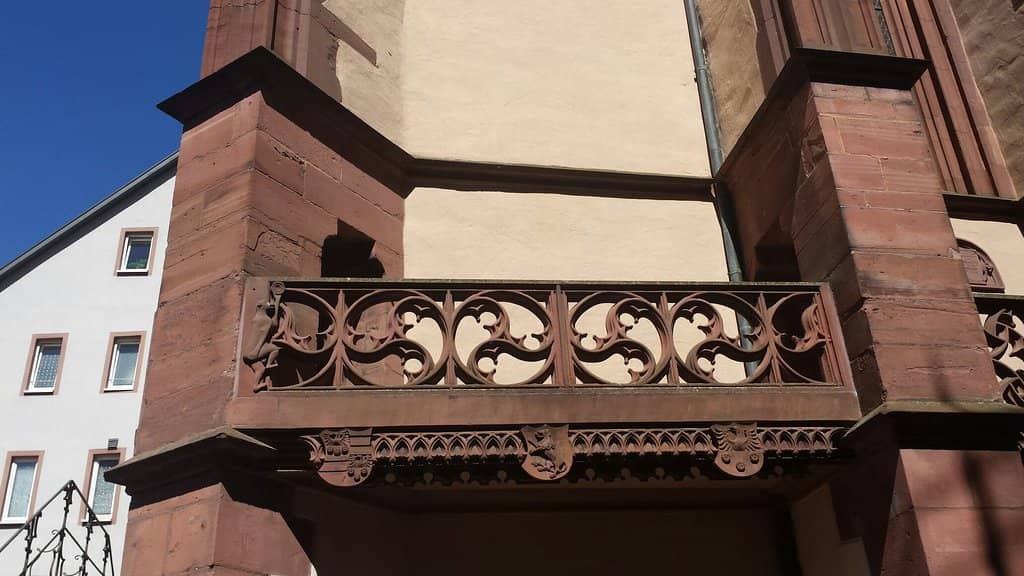Intricate Tracery Parapet