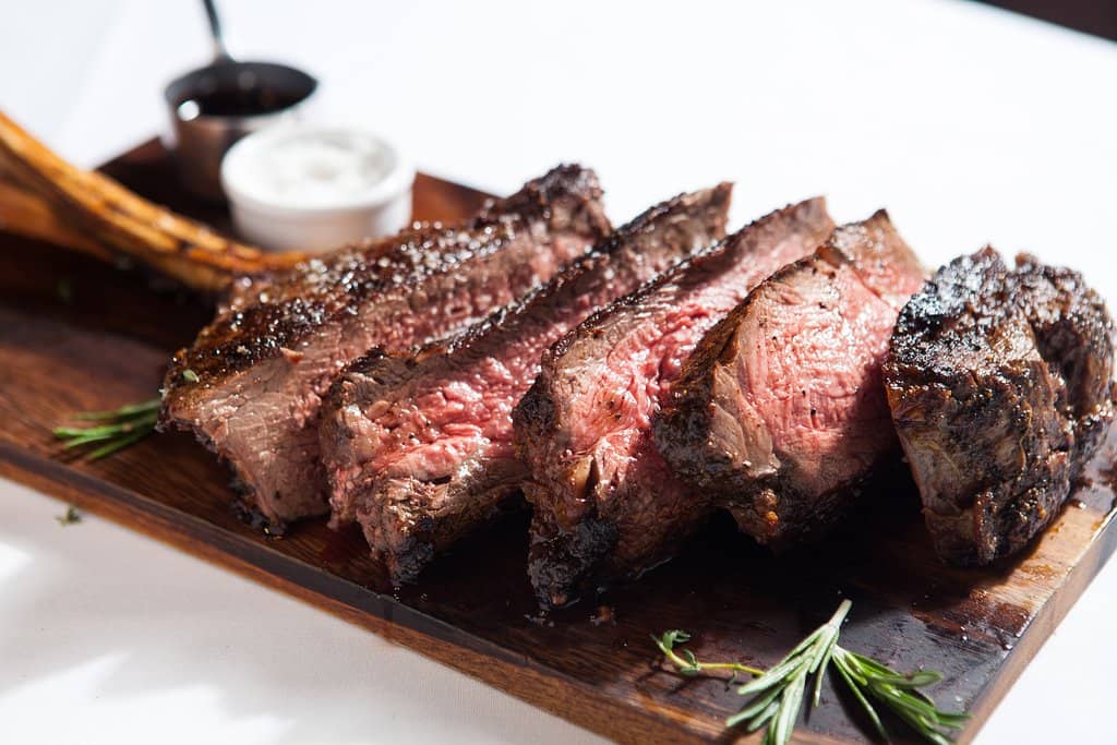 Charming Parisian Ambiance