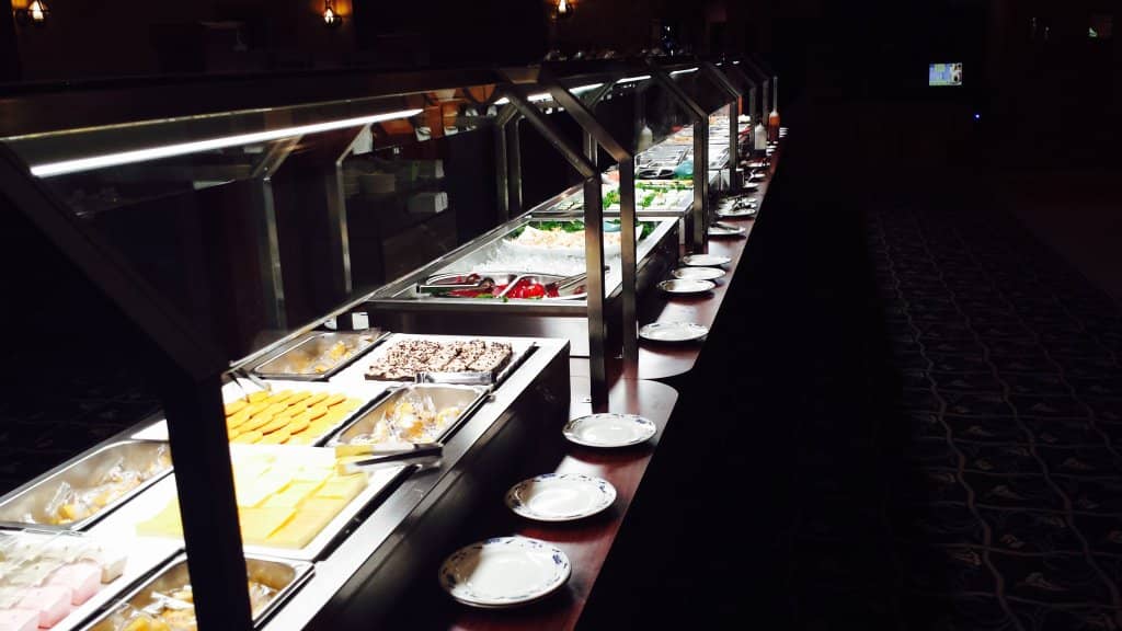 Vibrant Umbrella Drinks & Ambiance