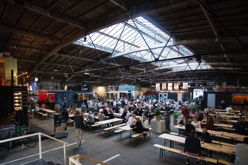 Vibrant Social Hub
