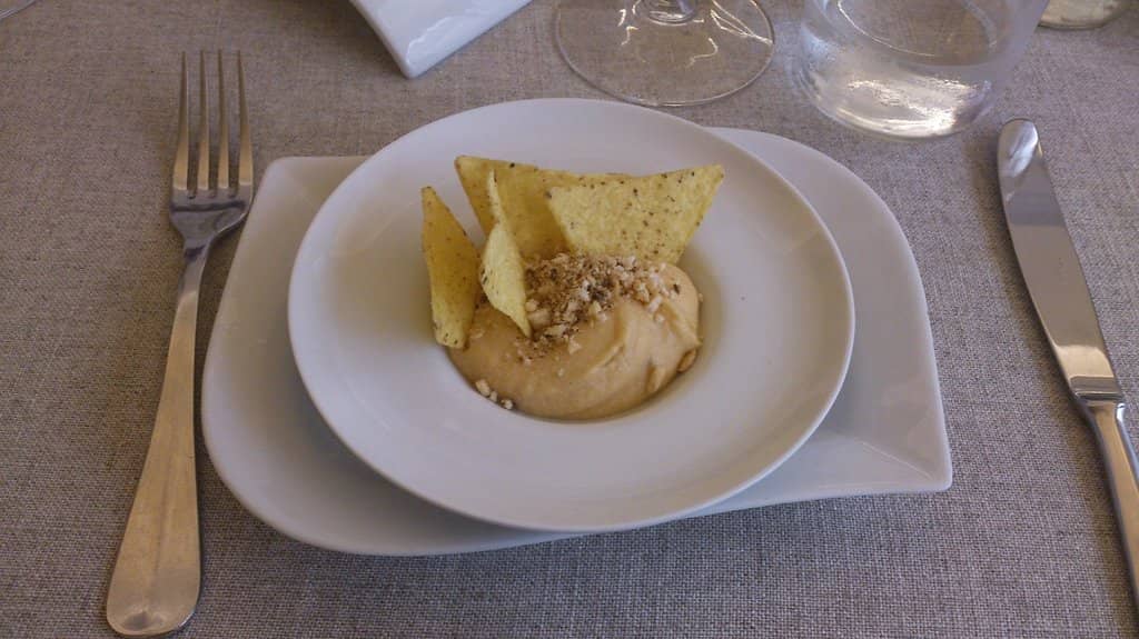 Warm & Familiar Atmosphere