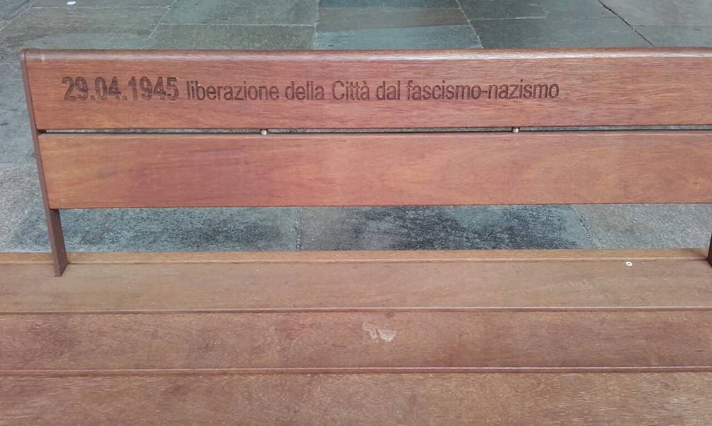 Two Towers (Le Due Torri)