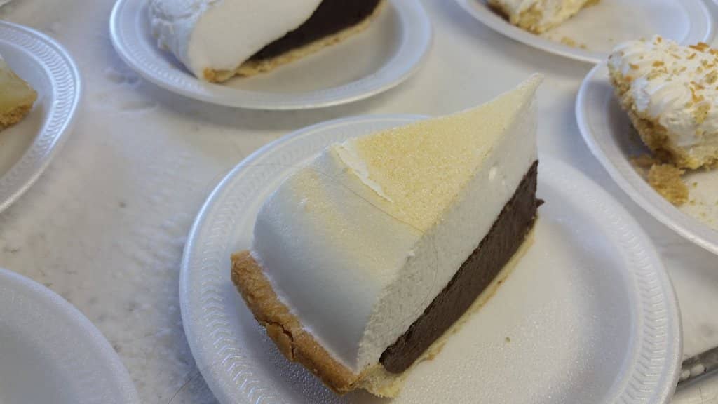 Vibrant Salad & Dessert Bars