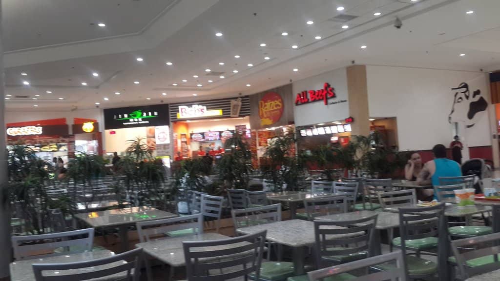 Hard Rock Cafe Arrival