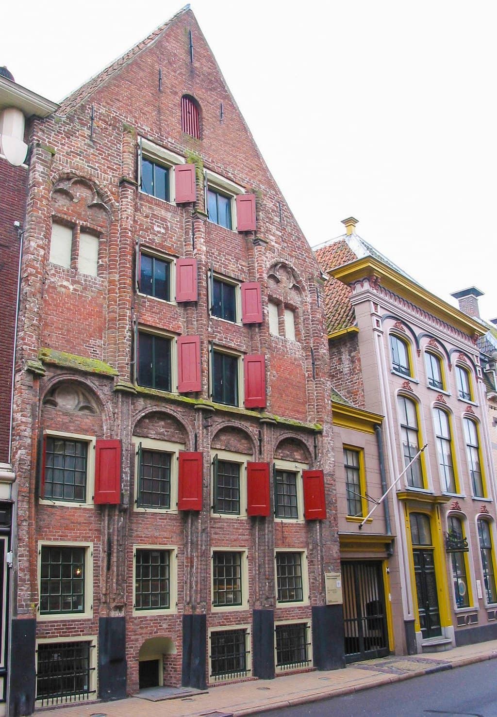 Canal-side Location