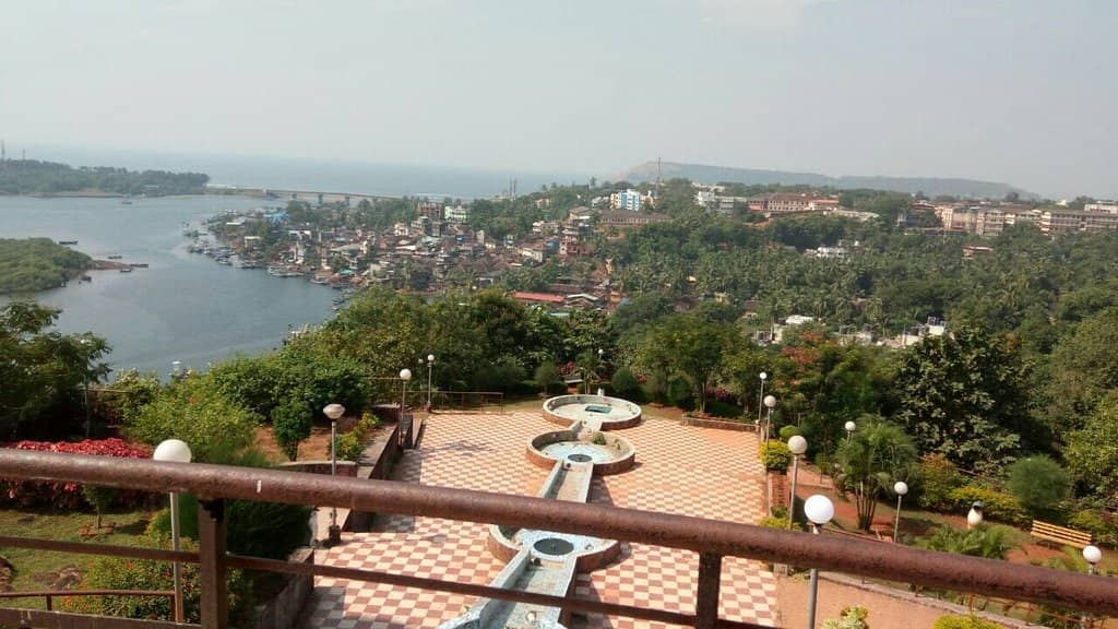 Panoramic City and Sea Views