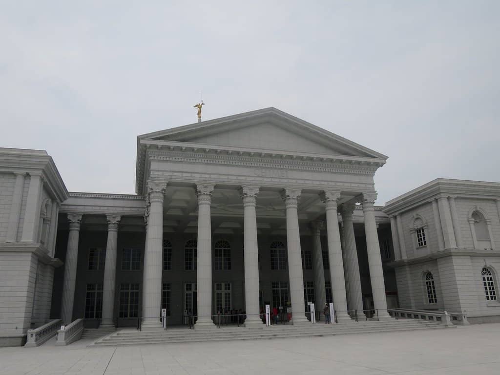 Natural History & Taxidermy