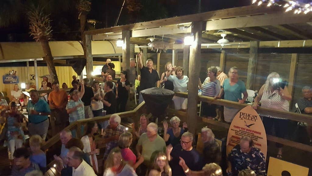 Creative Seafood and Tropical Cocktails