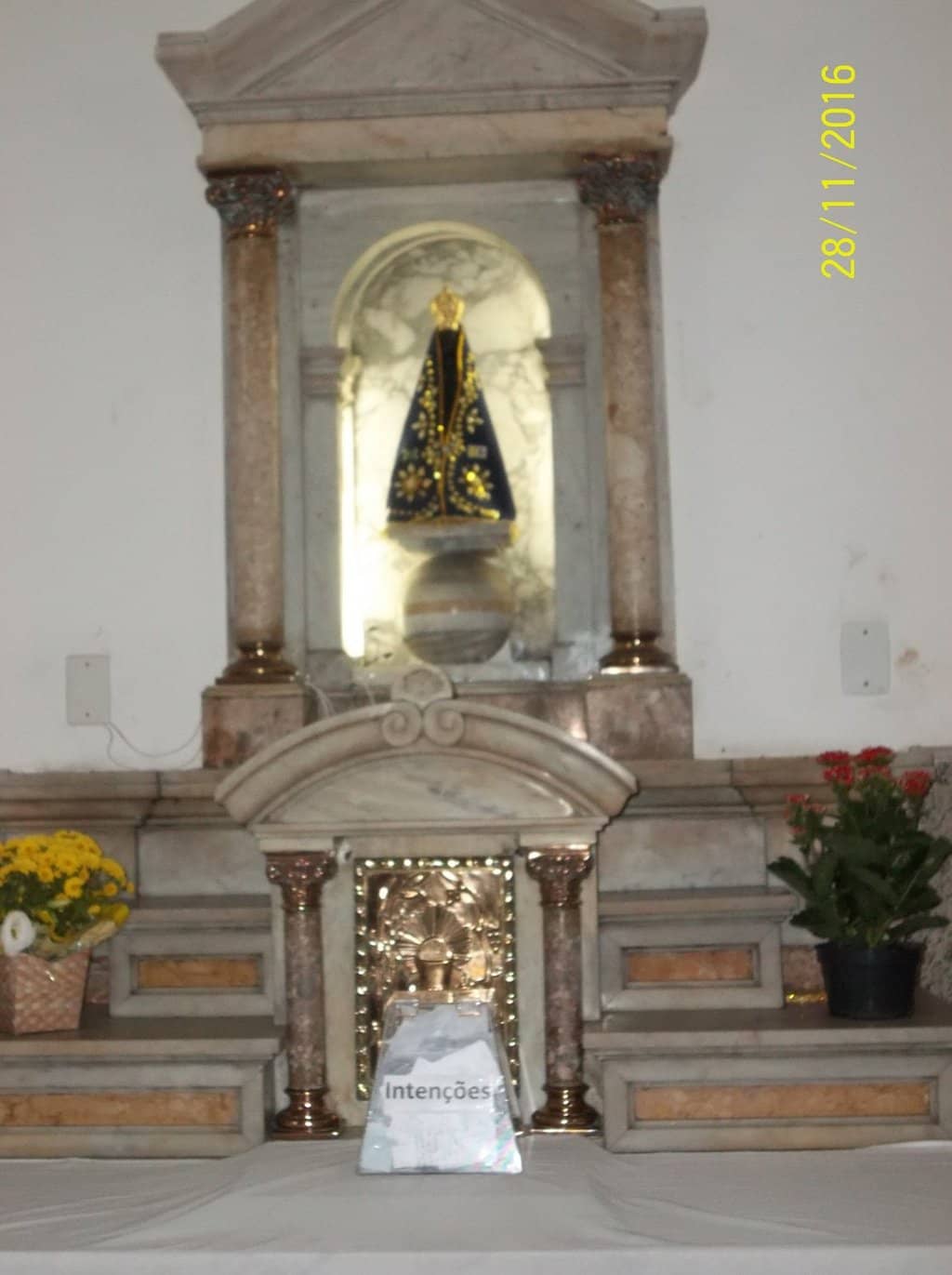 Daily Mass Ceremonies