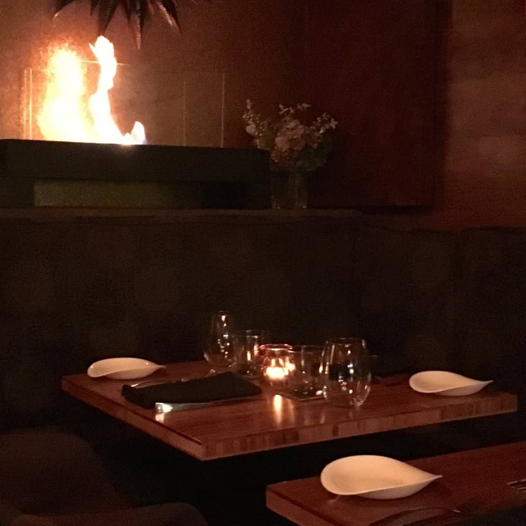 Intimate and Refined Ambiance