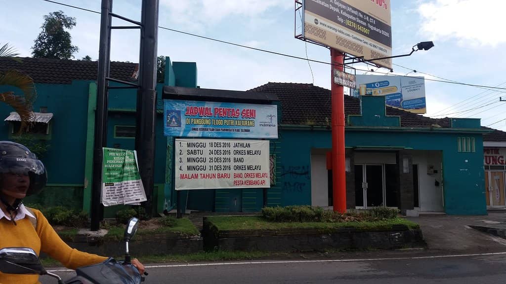 Scenic Walking Paths