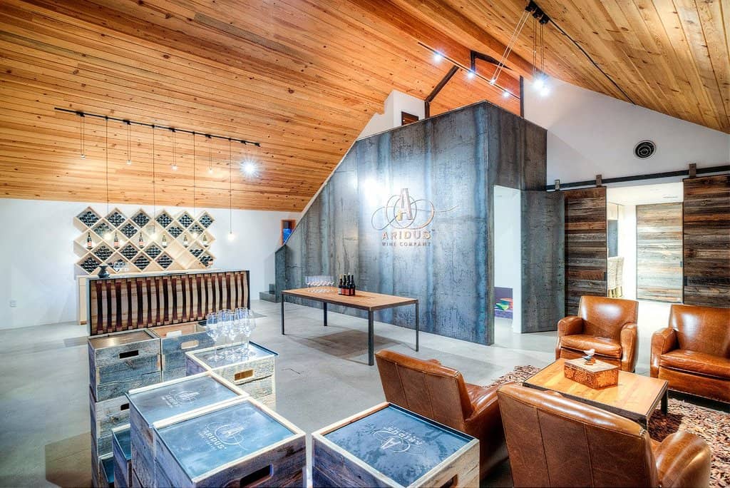 Modern & Welcoming Interior