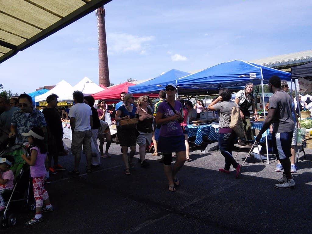 Local Crafts & Flowers